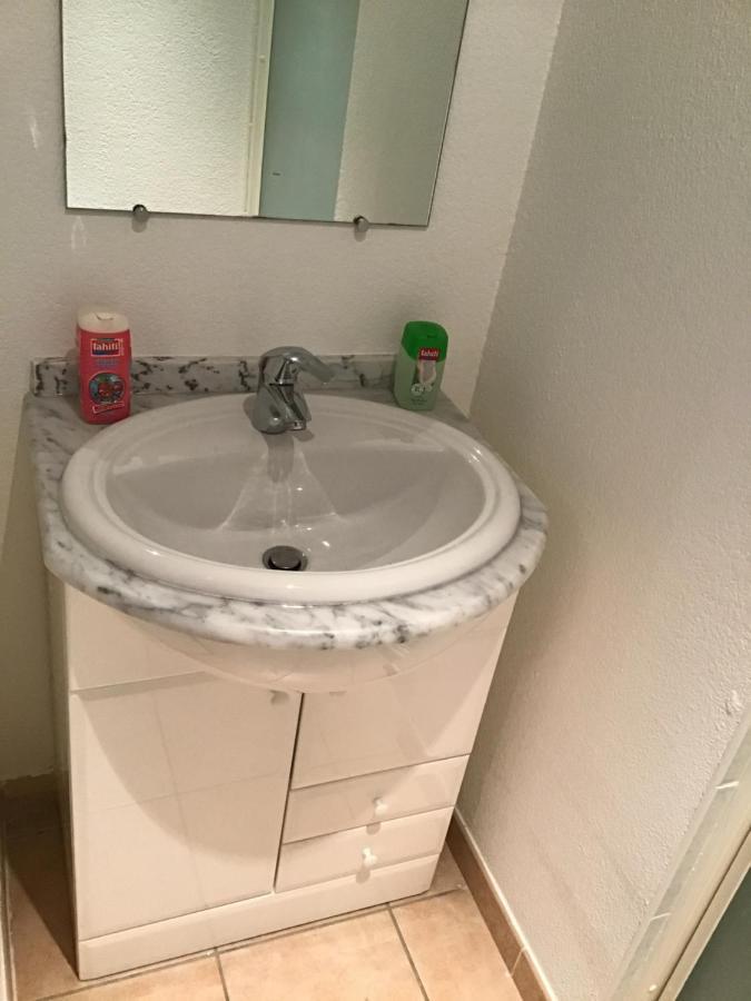 Appartement 3 Min A Pied Du Centre D'Uzes Parking Piscine Eksteriør billede