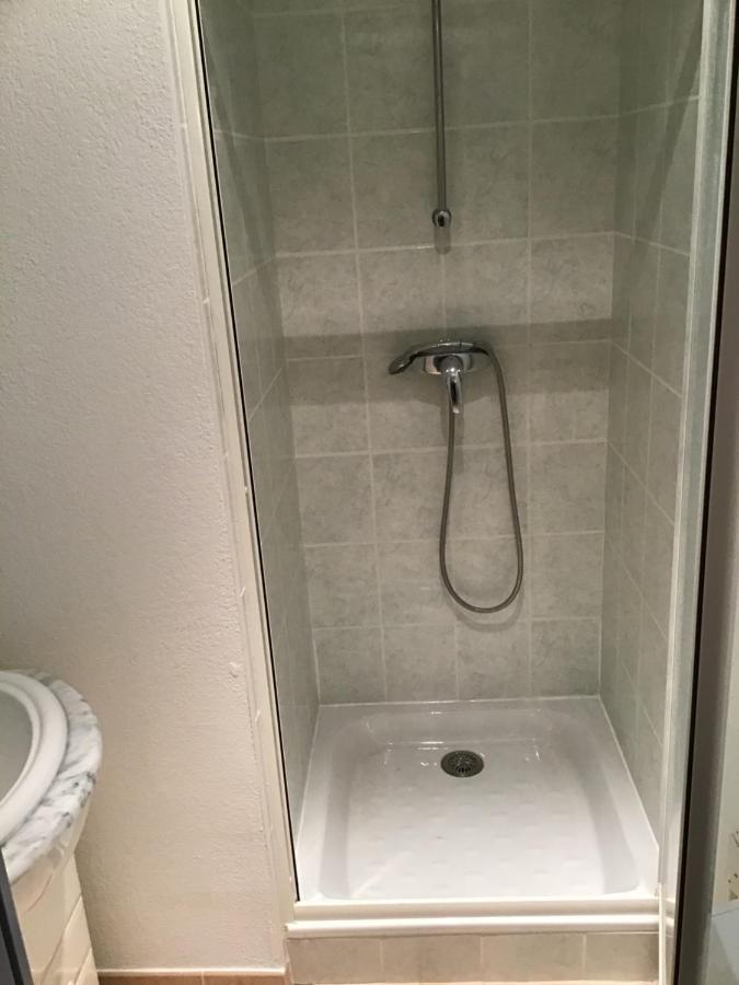 Appartement 3 Min A Pied Du Centre D'Uzes Parking Piscine Eksteriør billede