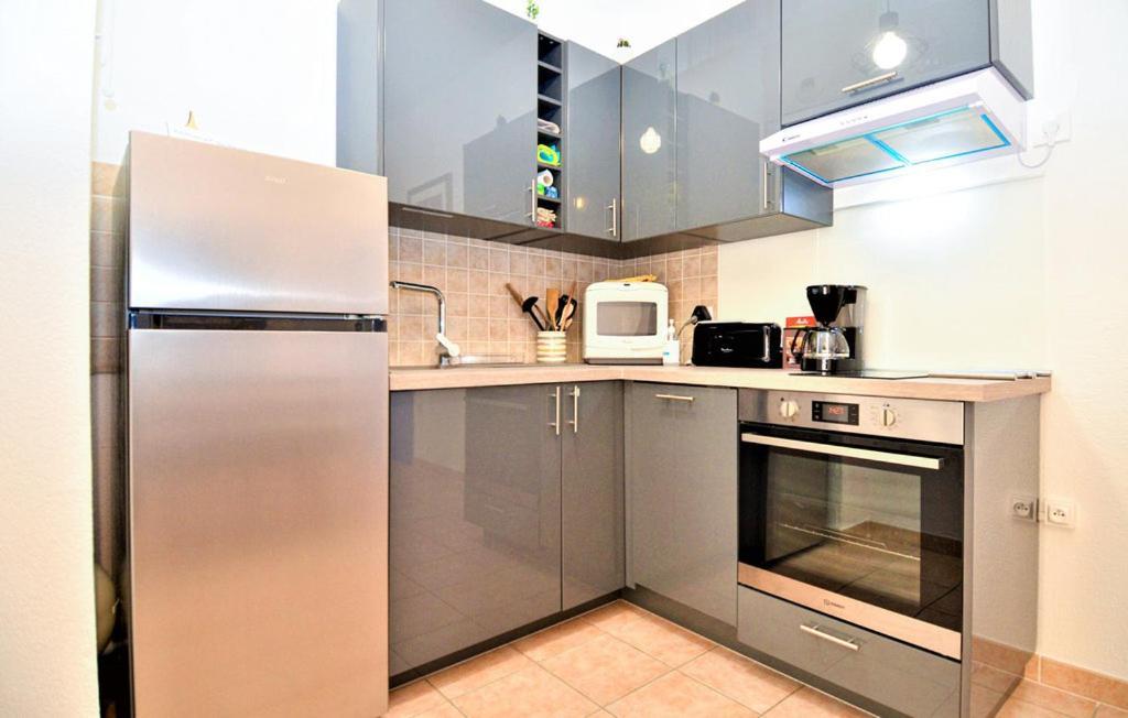 Appartement 3 Min A Pied Du Centre D'Uzes Parking Piscine Eksteriør billede