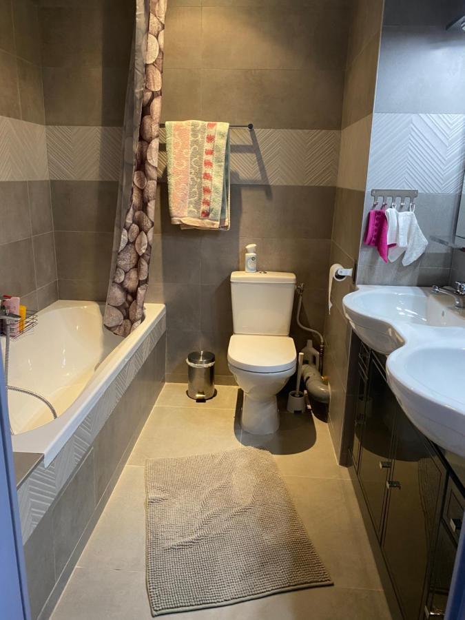Appartement 3 Min A Pied Du Centre D'Uzes Parking Piscine Eksteriør billede