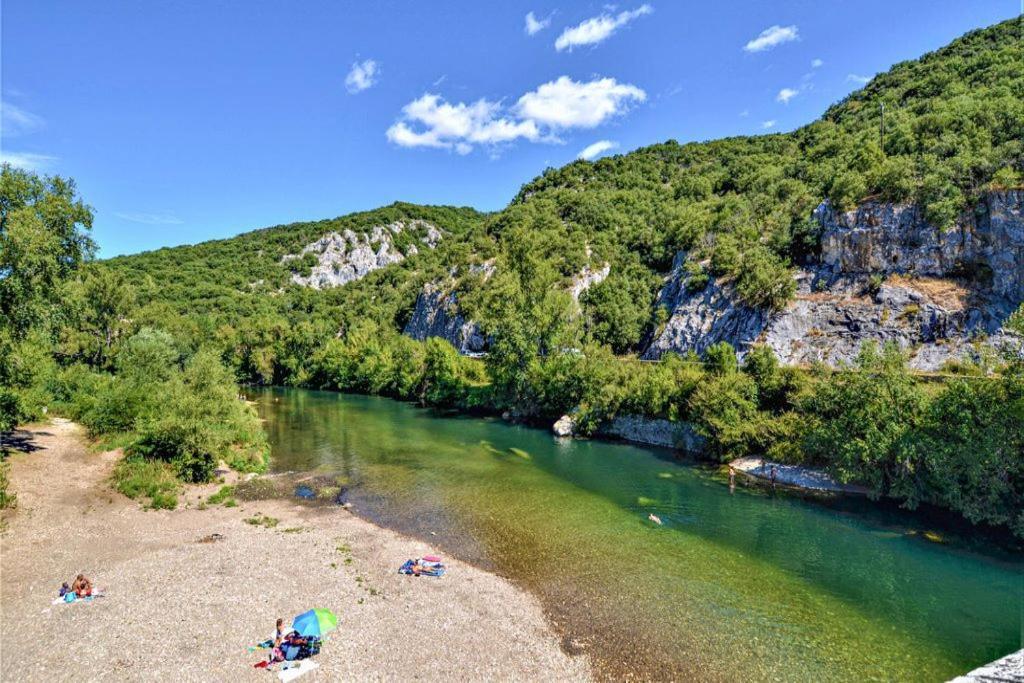 Appartement 3 Min A Pied Du Centre D'Uzes Parking Piscine Eksteriør billede